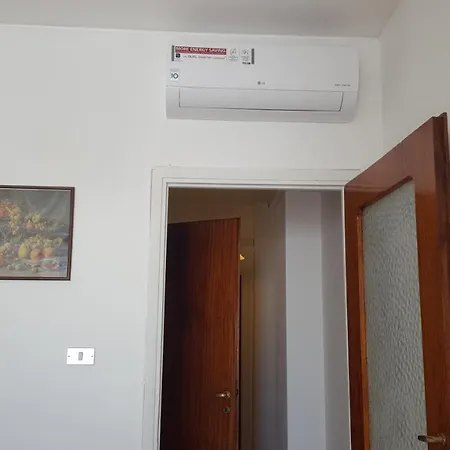 Con Ampia Vista Mare דירה *